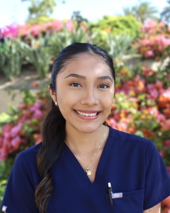Aracely, Dental Assistant / Front Desk